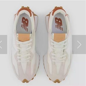 NEW BALANCE 327 WOMENS SHOES SEA SALT RUST 8.5 GREAT CONDITION. SOLD OUT!